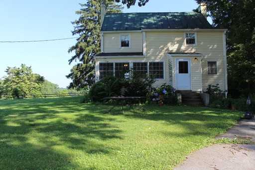 21800 Peach Tree Rd - Photo 3 of 22