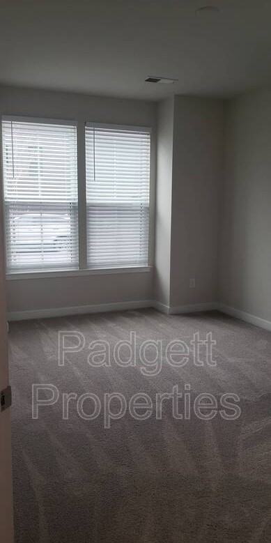 2213 Cantina Lane - Photo 3 of 20