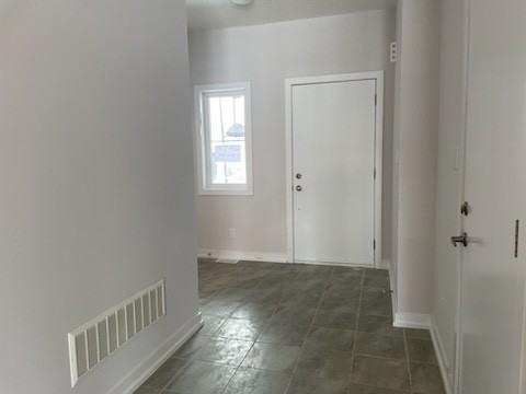 22 Edenridge Drive - Photo 2 of 18
