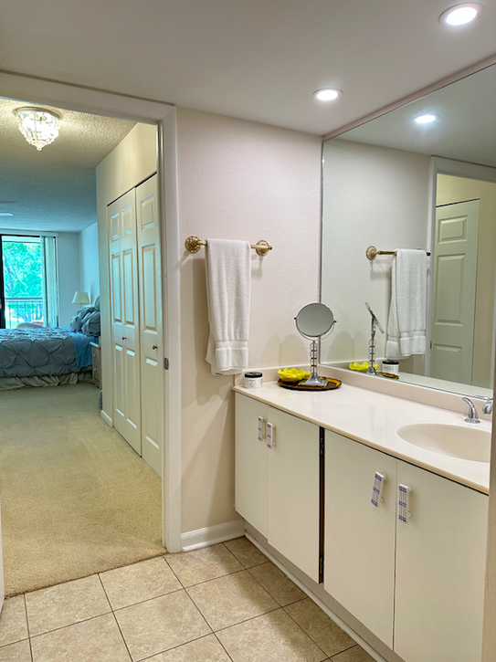 220 Belleview Blvd #312 - Photo 3 of 12