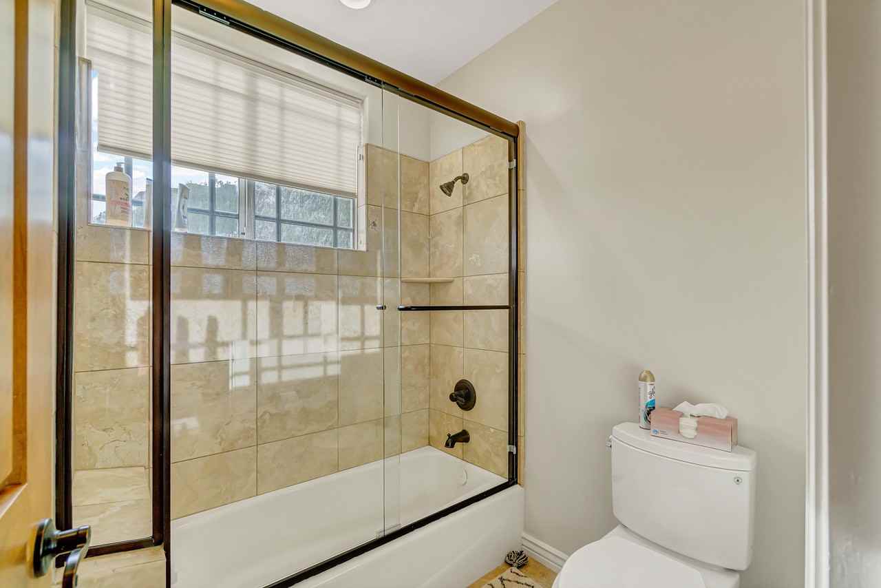 16101 North Powderhorn Drive - Photo 6 of 50