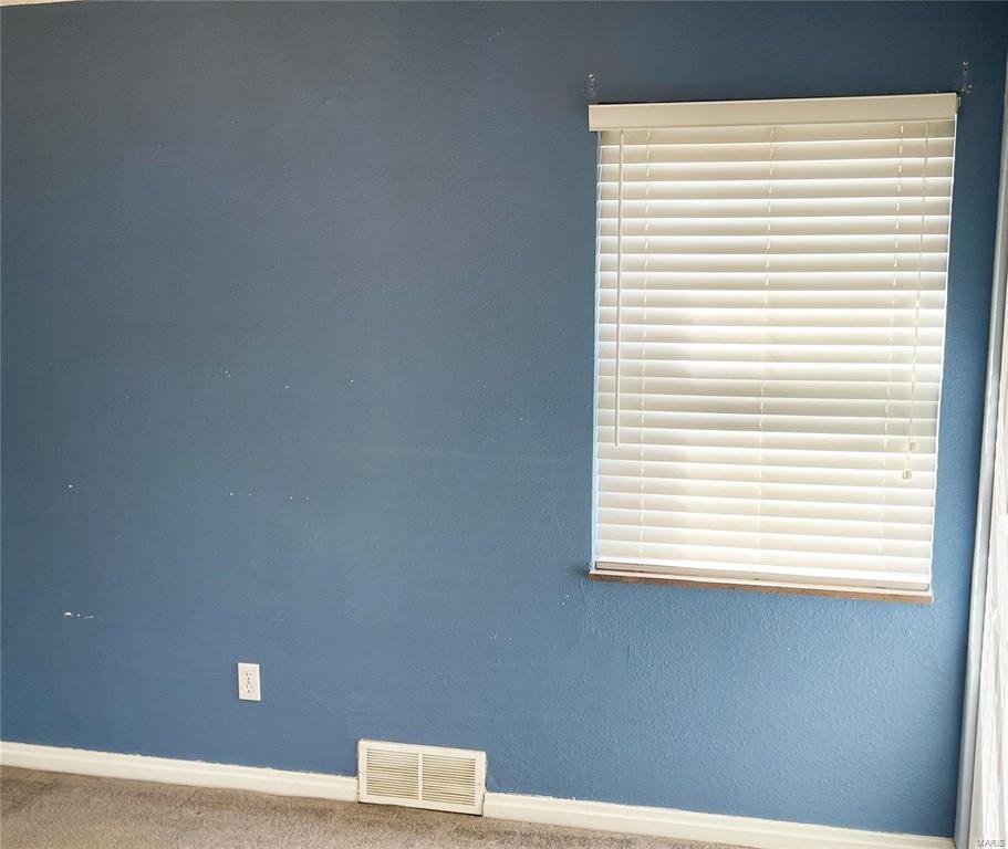 5116 Deville Ave - Photo 7 of 15