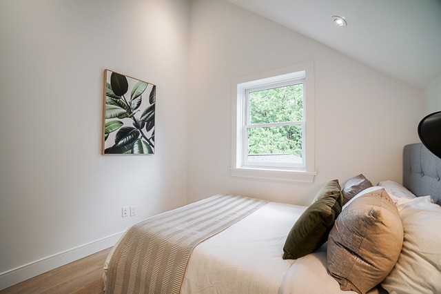 1022 Odlum Drive - Photo 7 of 36