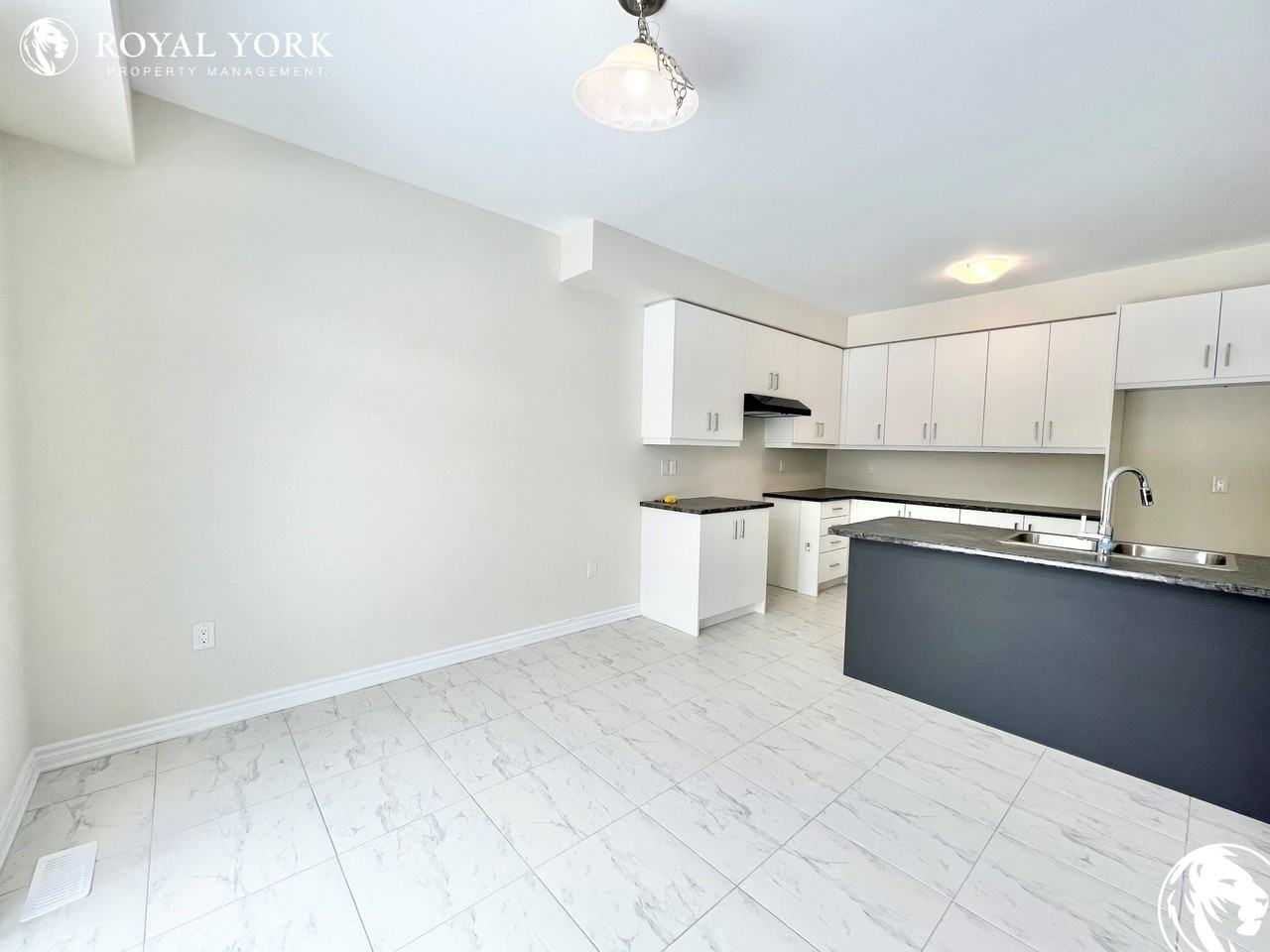 143 Eva Dr - Photo 3 of 35