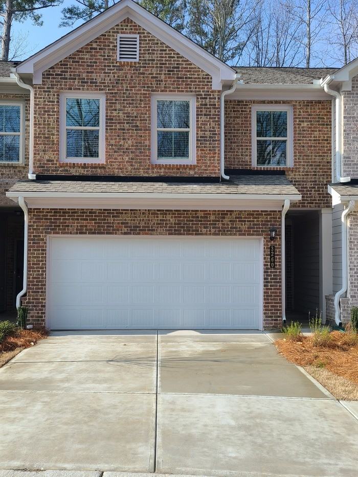 3260 Surrey Green Lane, Buford, GA 30519 3 Bedroom Apartment for Rent