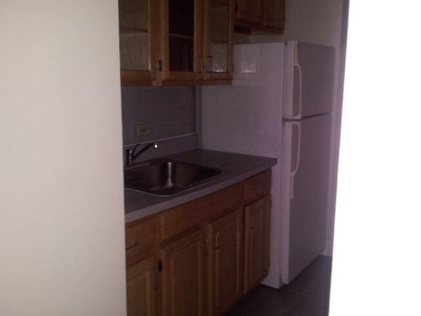Rent stabilized 1 bedroom in Fort Greene w/ Gas,Heat & Hot water