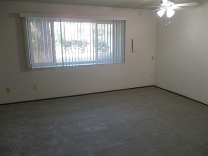 1269 Ne Hogan Pl #1269 - Photo 3 of 16