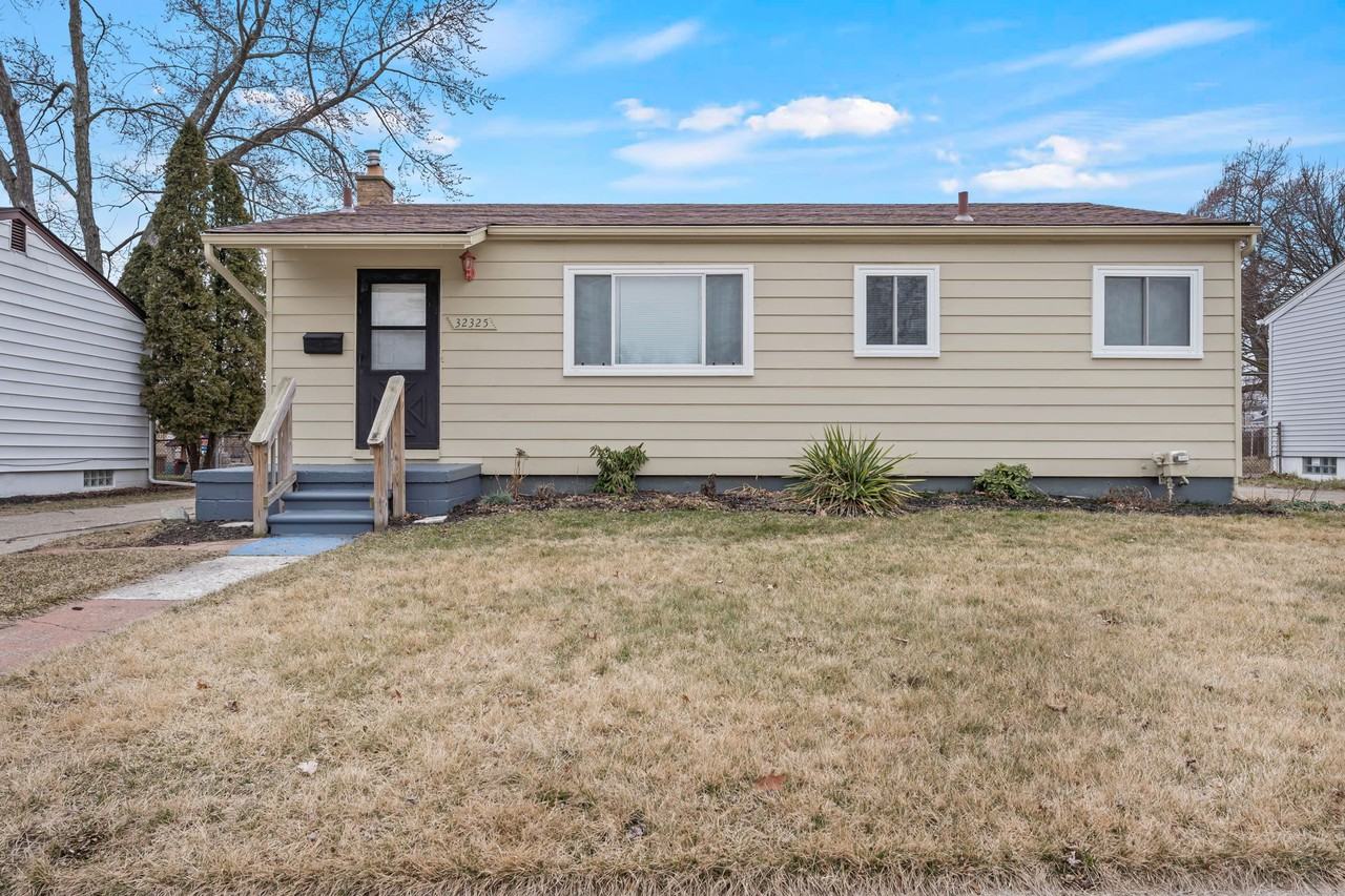 32325 Parkwood St #1