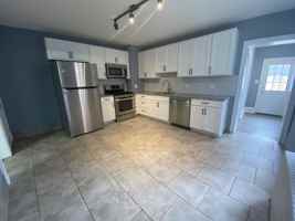 featured image of 220 East Marshall Street #1