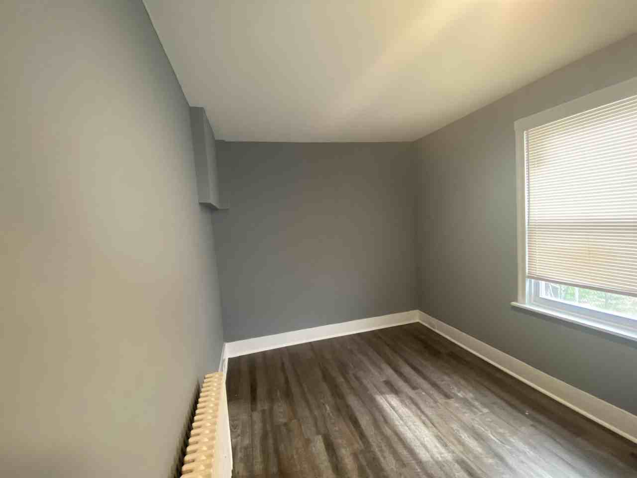 220 East Marshall Street #1 - Photo 4 of 26