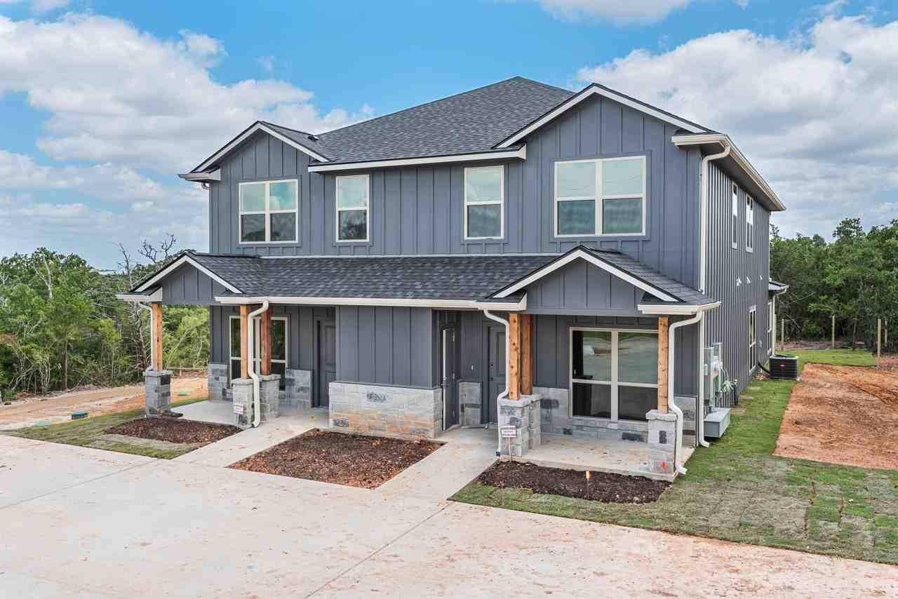 11051 Favor Rd #11051 - Photo 3 of 22