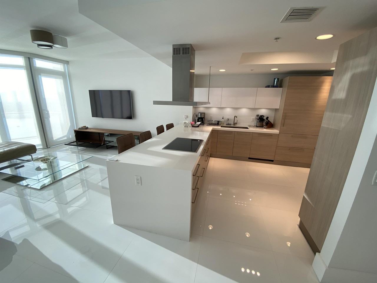 17301 Biscayne Boulevard - 2311Unit 2311 #2311 - Photo 2 of 5