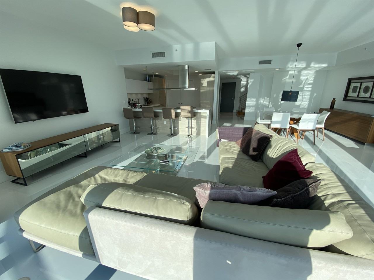 17301 Biscayne Boulevard - 2311Unit 2311 #2311 - Photo 4 of 5