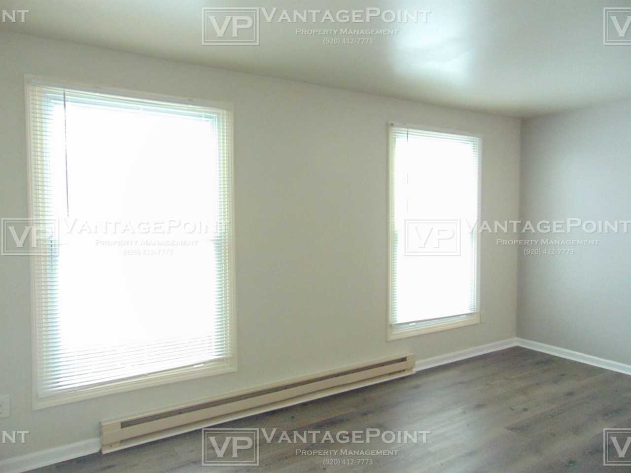 3299 W 4th St #25 - Photo 3 of 9