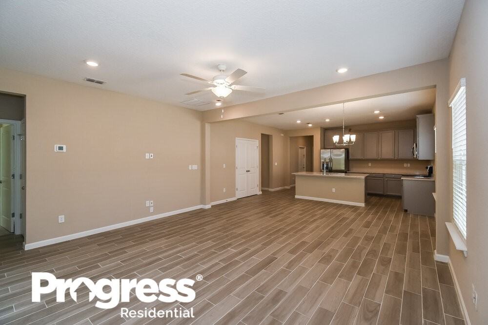 9814 Lovage Ln - Photo 3 of 16