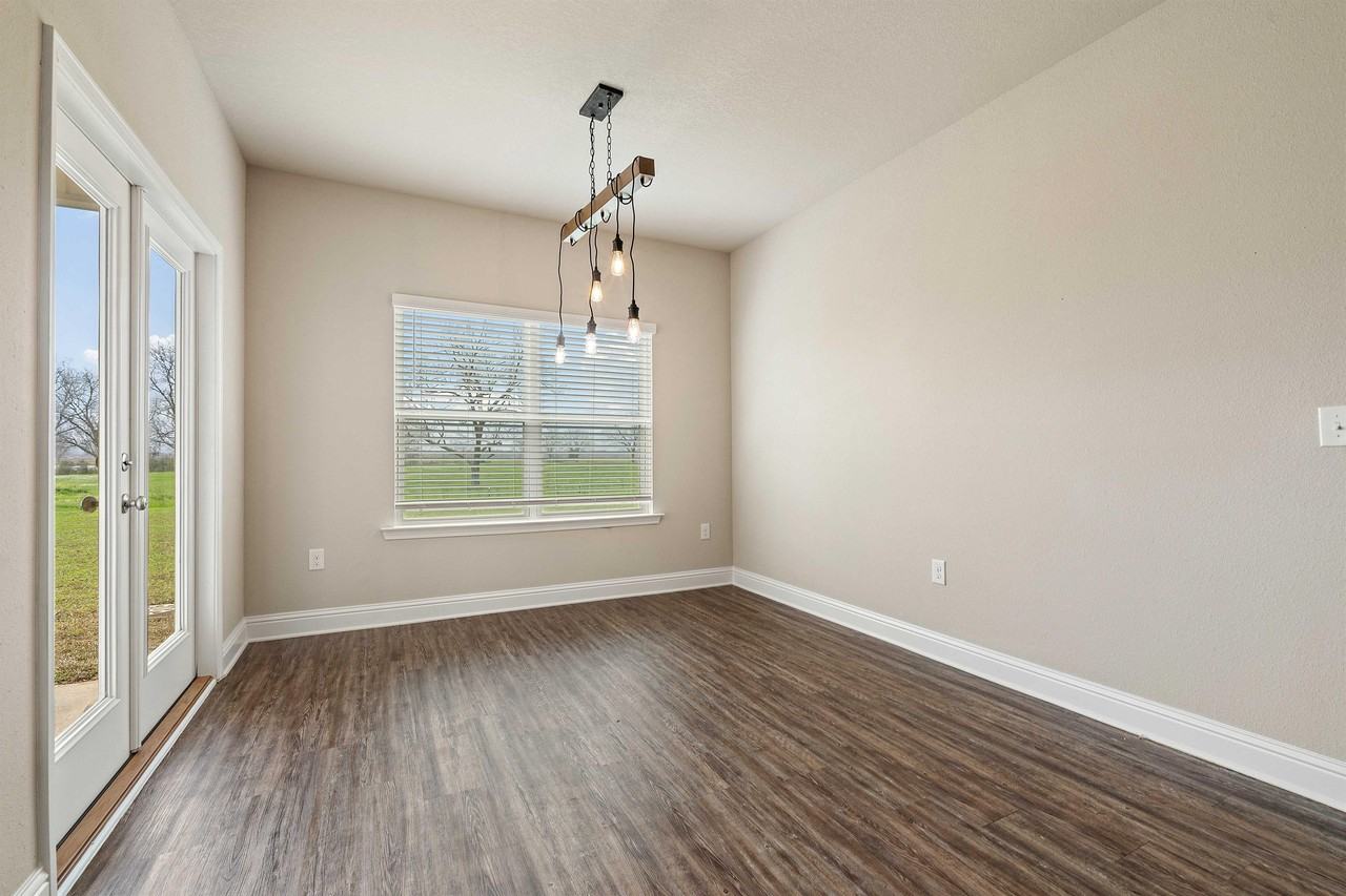 9376 Swan Point Rd #1 - Photo 7 of 22