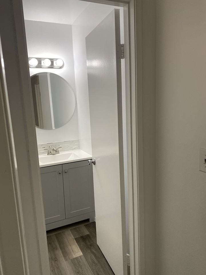 620 S I St #2 - Photo 3 of 11