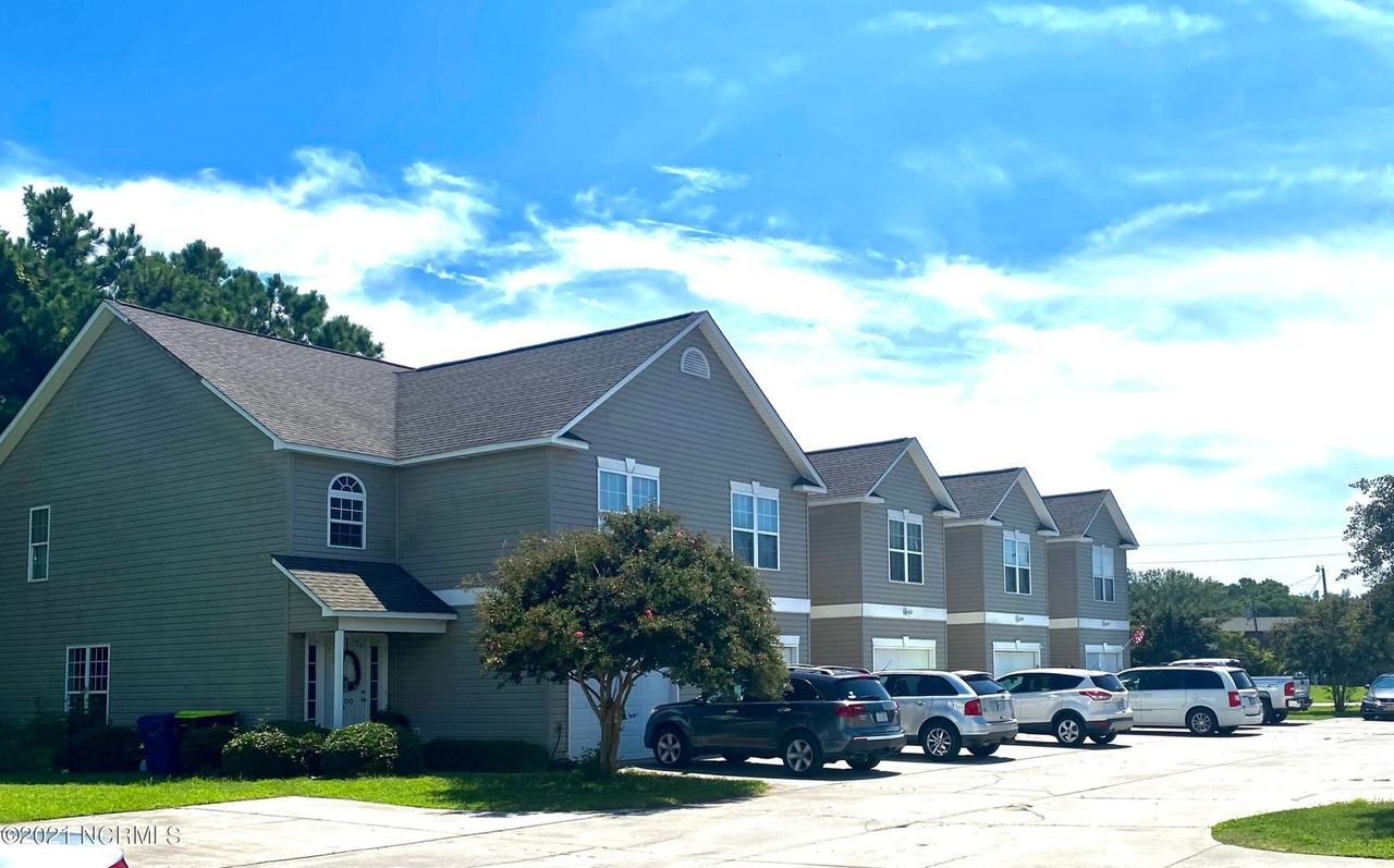 2100 Mayberry Loop Rd #B - Photo 2 of 4