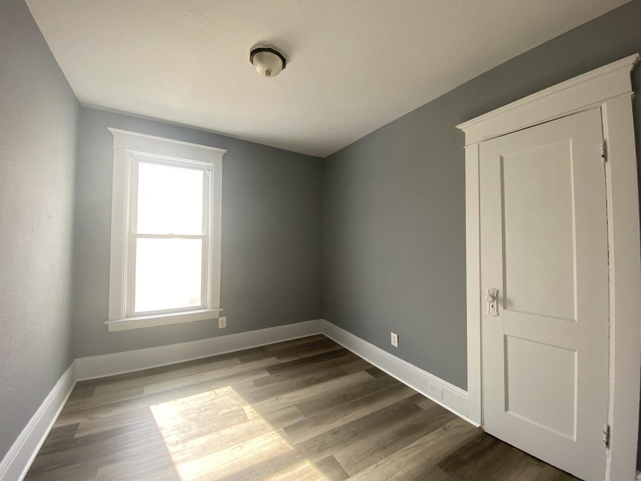 1670 West Street - 2 #2 - Photo 2 of 7