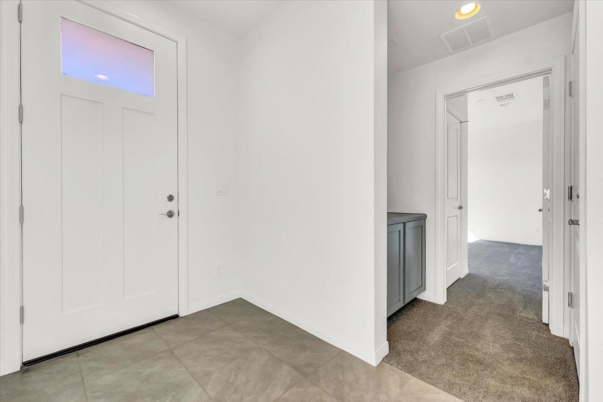 11556 Kindle Corner Ave #1 - Photo 5 of 27