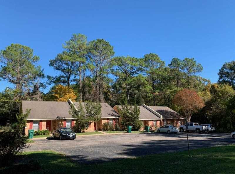 4 Westway Dr #4 - Photo 7 of 11