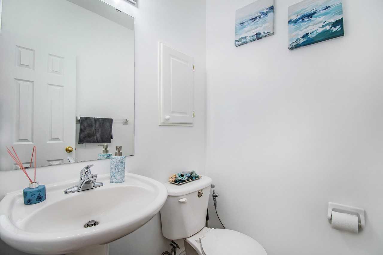 56 Castle Glen Crescent #A - Photo 6 of 22