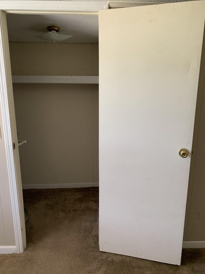 204 Angel Ct #1 - Photo 7 of 9