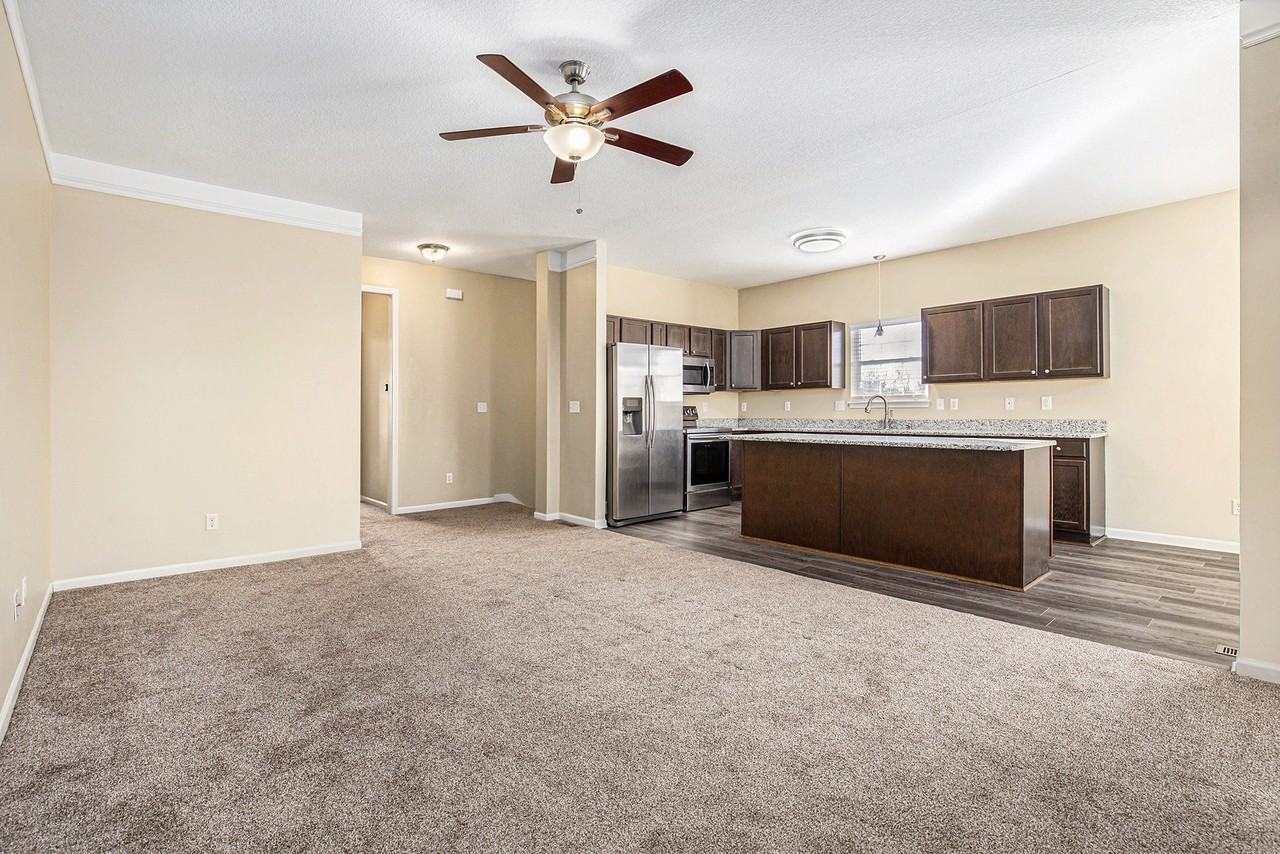 8332 N Nodaway Ave #8332 - Photo 3 of 17