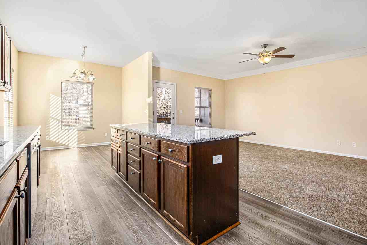 8332 N Nodaway Ave #8332 - Photo 5 of 17