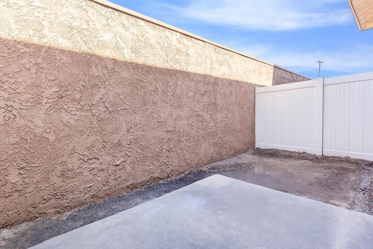 2901 Yorba Linda Blvd - Photo 7 of 38