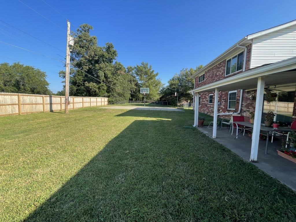 1551 N Heritage Ln - Photo 5 of 38