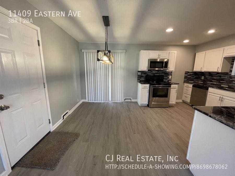 11409 Eastern Ave - Photo 3 of 11