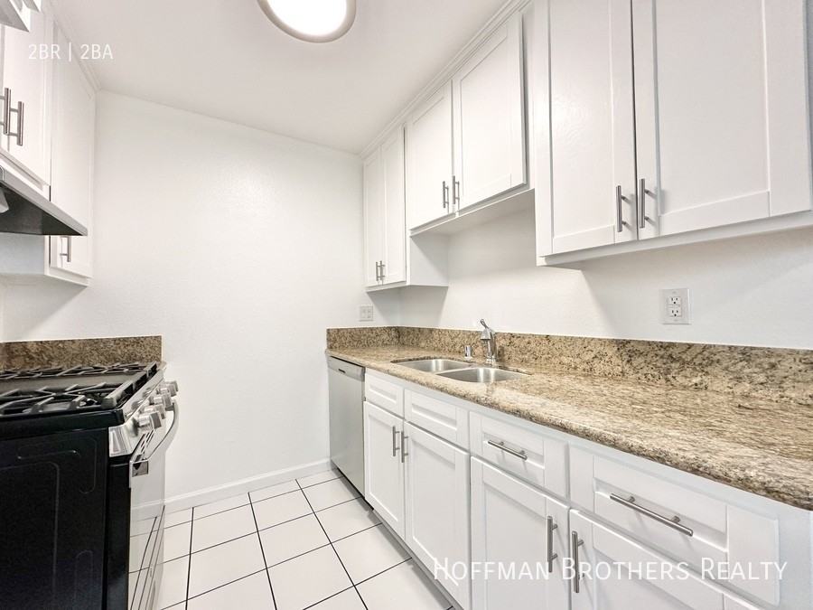 10204 Independence Ave #3 - Photo 3 of 14