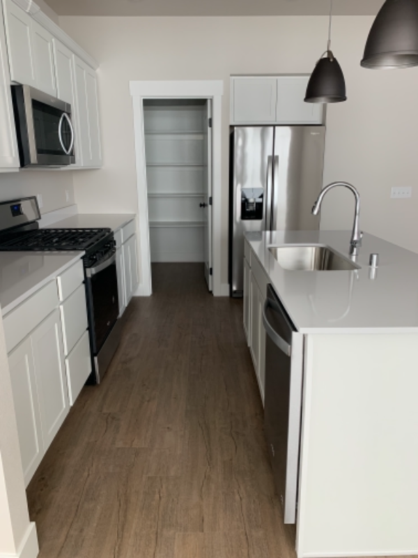 6103 Farmstead Ave - Photo 6 of 24