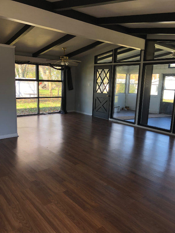 5815 Chester Blvd - Photo 3 of 23