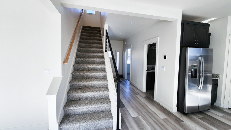 302 Cottage Drive - Photo 6 of 24