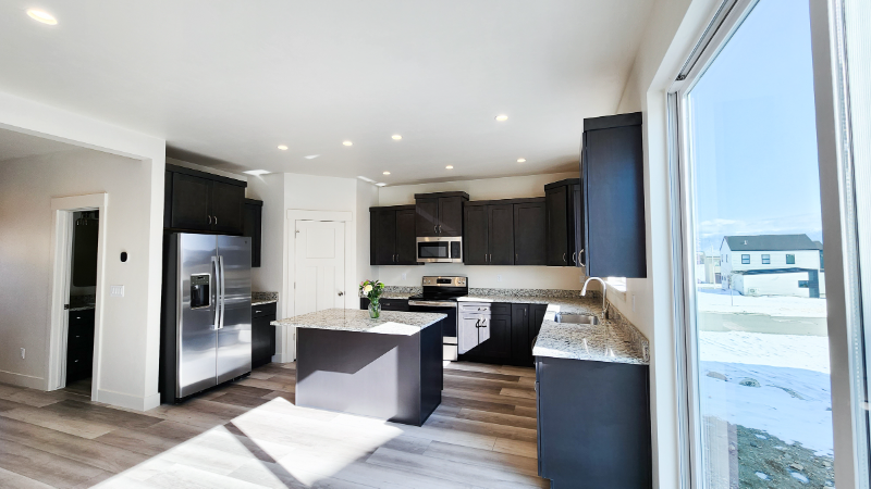 302 Cottage Drive - Photo 5 of 24