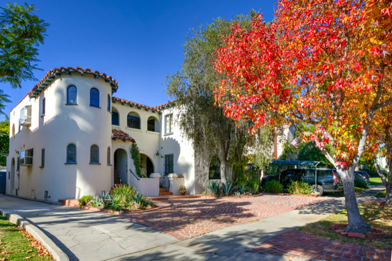 1169 Hi Point St - Photo 2 of 33