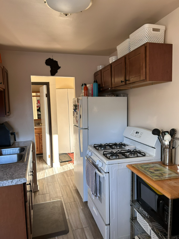 708 Court Of Birch #3 - Photo 3 of 7