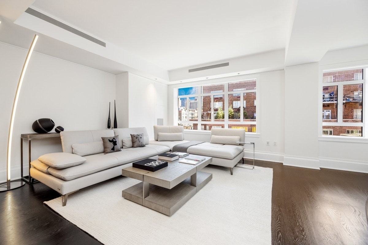 21 E 61st St #12D - Photo 3 of 13