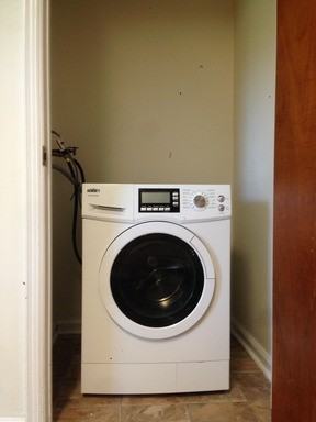 545 Chestnut St - Photo 3 of 7