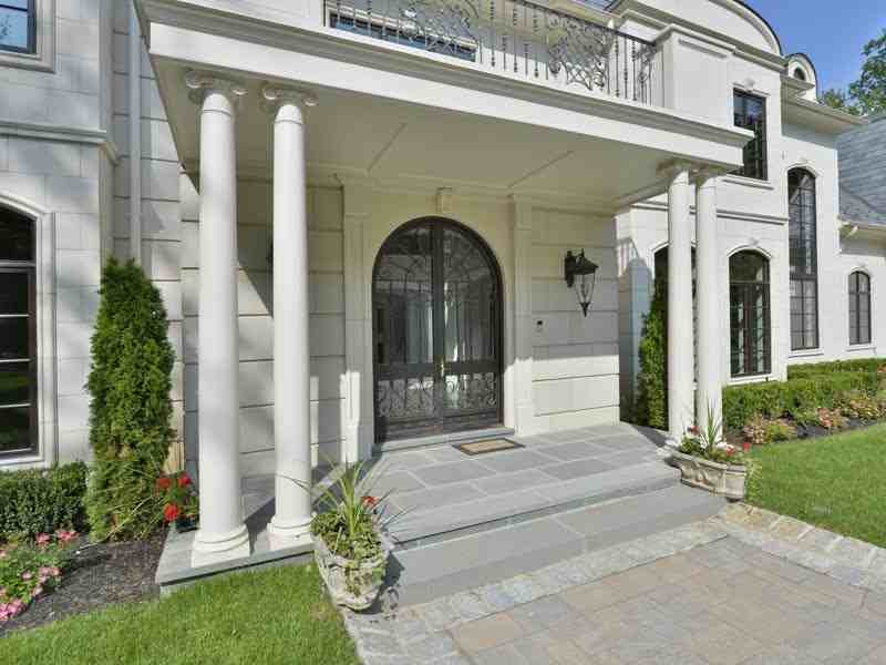 8 Elden Dr - Photo 2 of 25