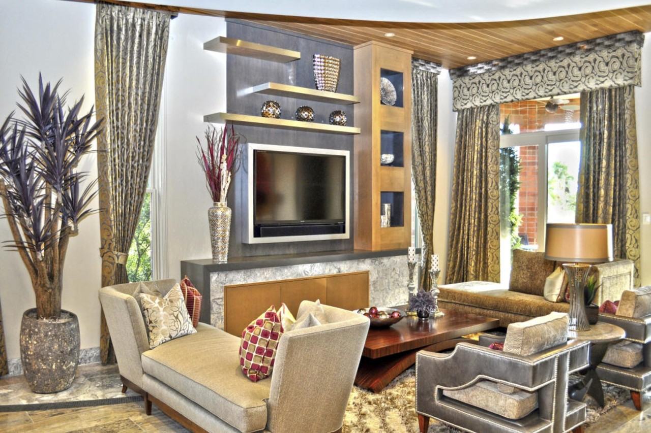 2001 N 1st Ave - Photo 2 of 37