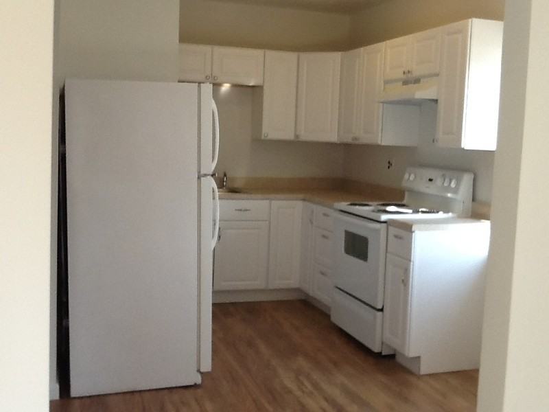16 N Beverwyck Rd - Photo 3 of 12