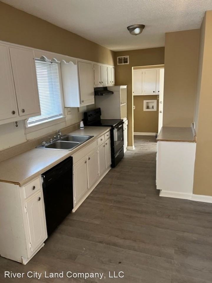 3152 Sycamore View Rd - Photo 3 of 17