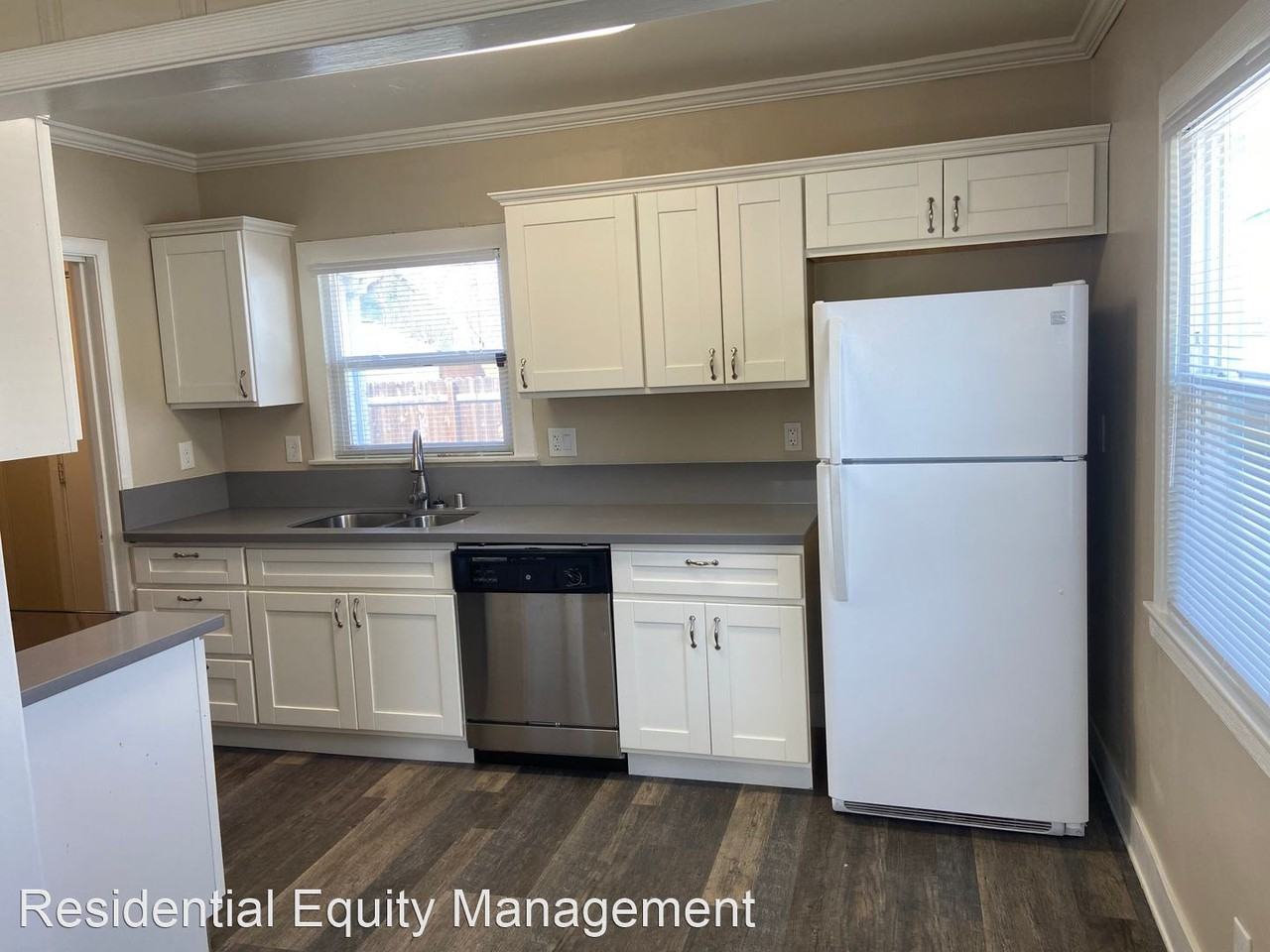 4941 14th Ave - Photo 2 of 13