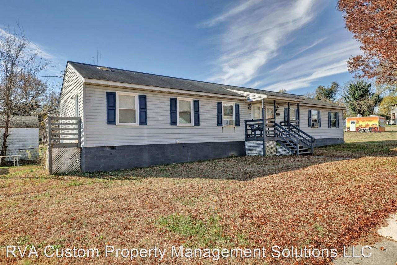 1401 Milton St - Photo 3 of 16