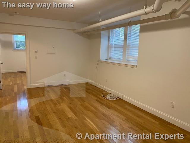 475 Highland Ave #9 - Photo 2 of 9