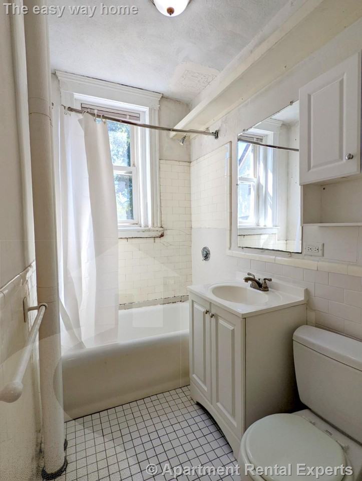 170 Maple St #109 - Photo 4 of 11