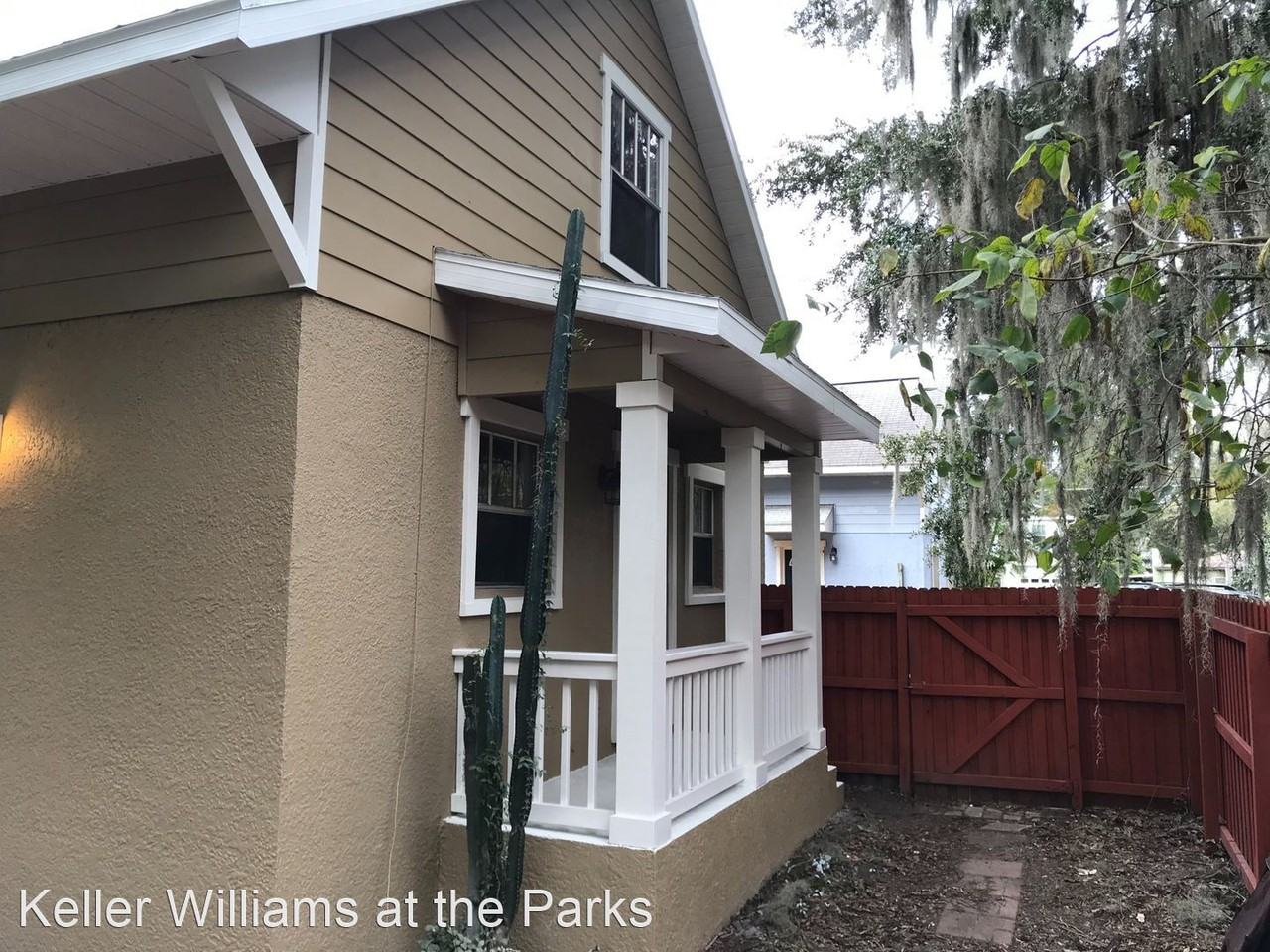 2910 E Washington St - Photo 2 of 13